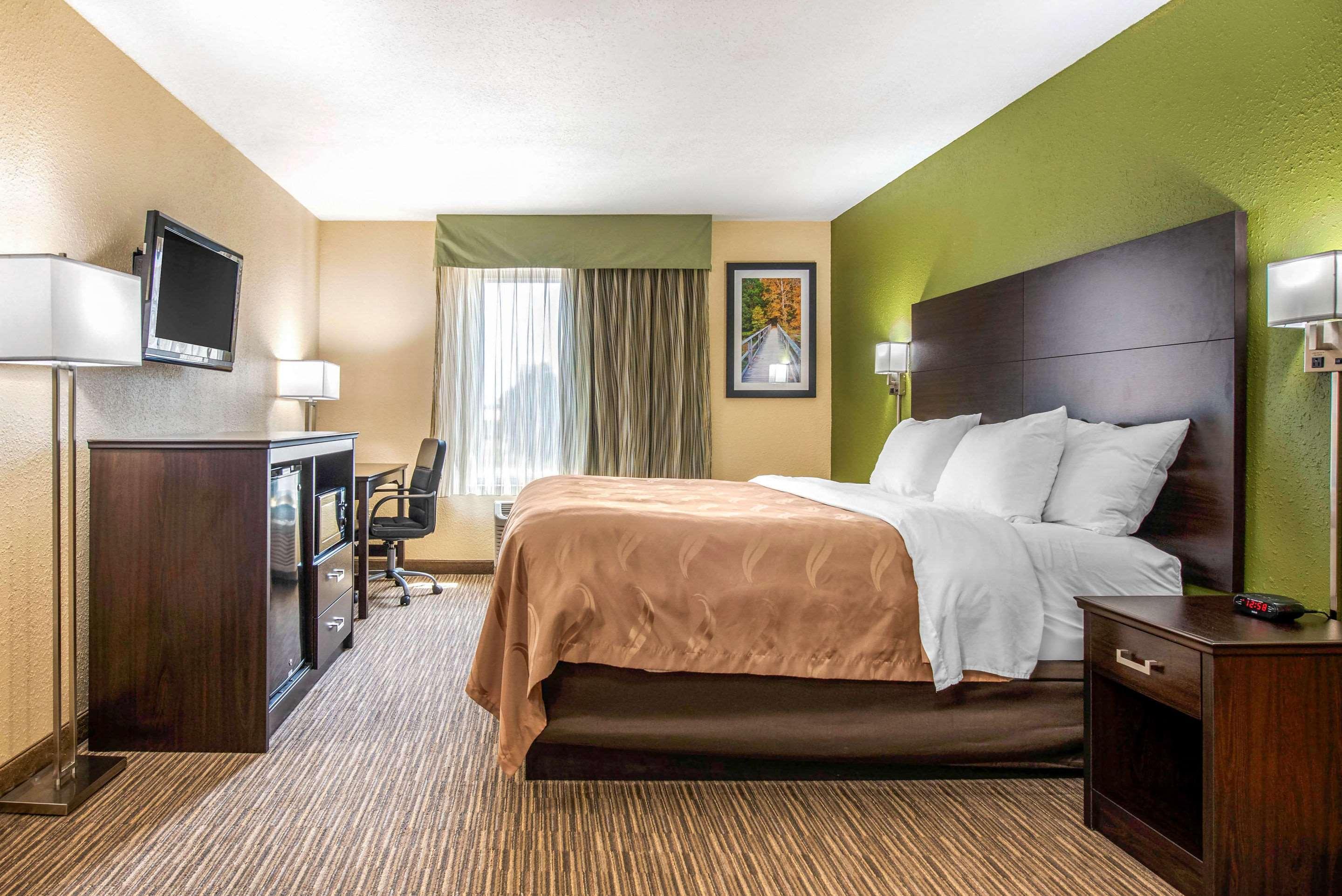 Quality Inn & Suites Brandenburg - Fort Knox Kültér fotó