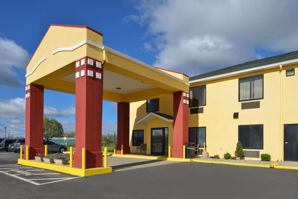 Quality Inn & Suites Brandenburg - Fort Knox Kültér fotó