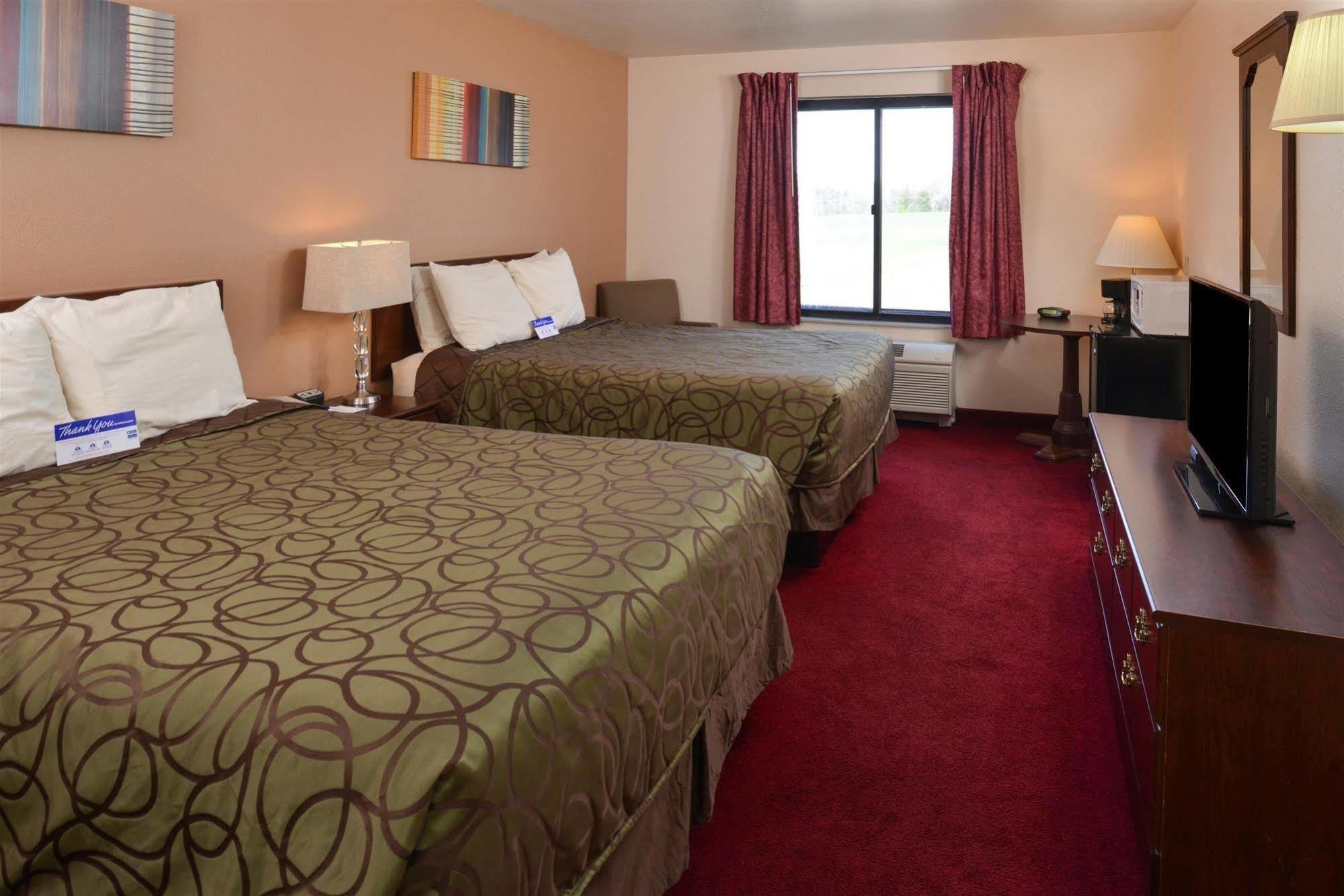 Quality Inn & Suites Brandenburg - Fort Knox Kültér fotó