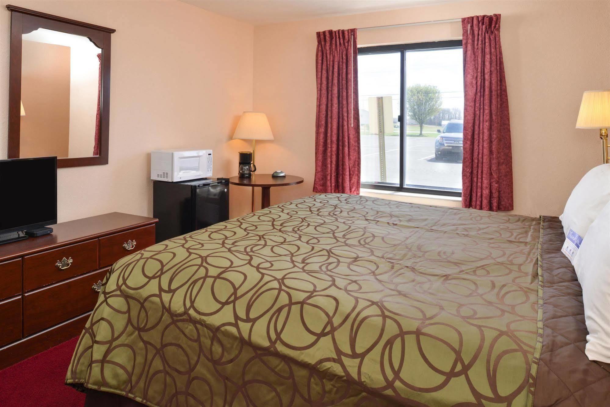 Quality Inn & Suites Brandenburg - Fort Knox Kültér fotó