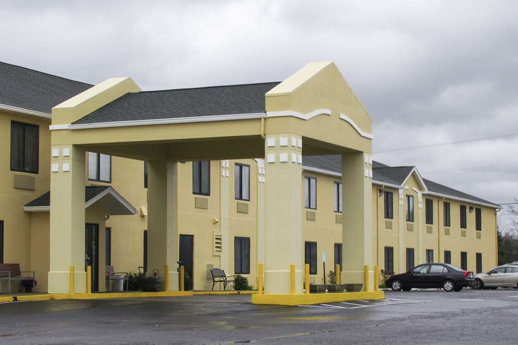 Quality Inn & Suites Brandenburg - Fort Knox Kültér fotó